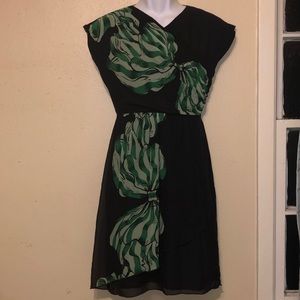 Anna Sui Black Green Bow Silk lined Dress Size 2